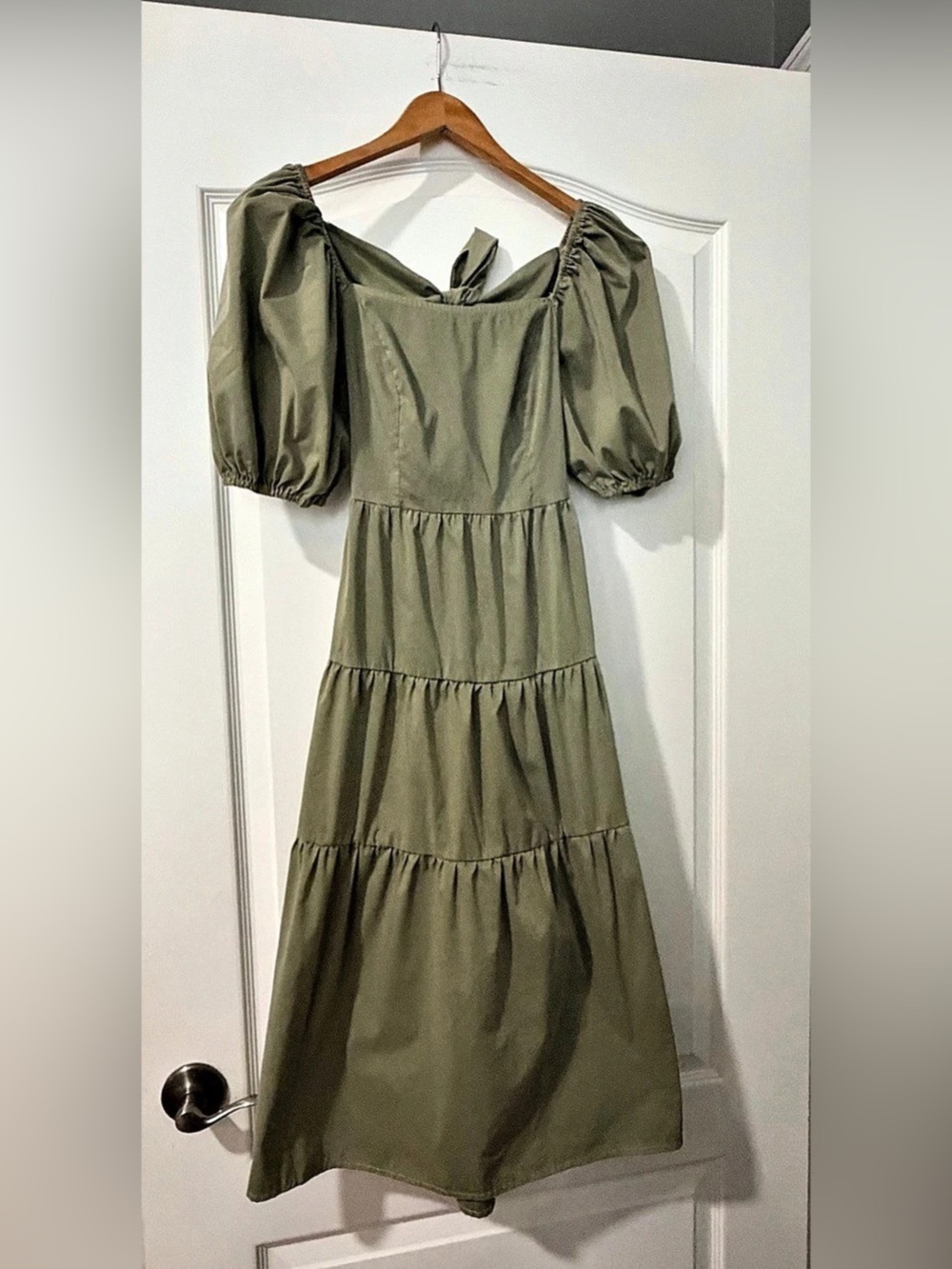 Just Found Olive Green Puff Sleeve Midi Dress